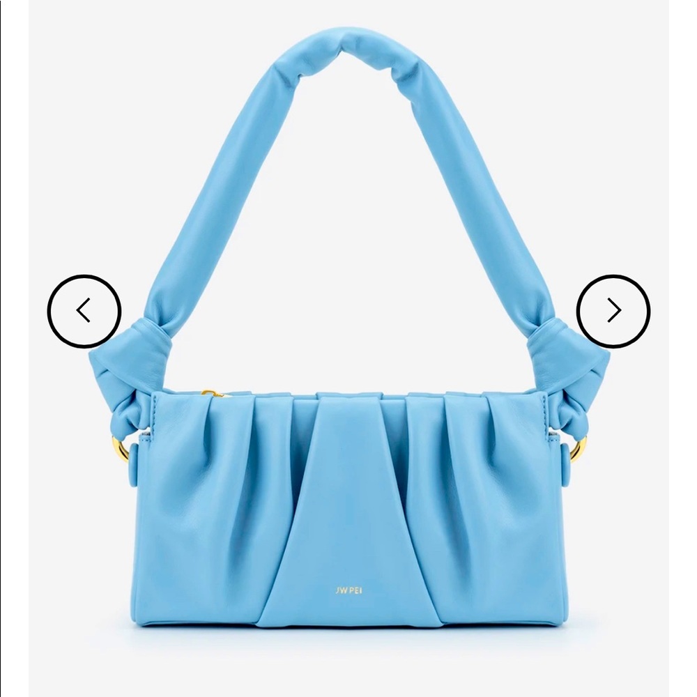 Cute JW PEI shoulder bag in ice blue!